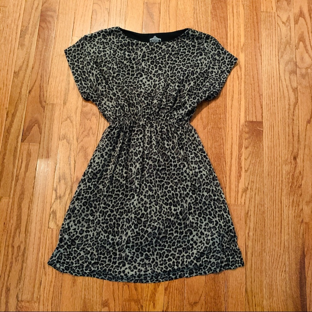 Angie Short Sleeve Leopard Sweater Dress Small